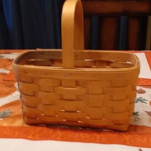 Preowned 1999 Longaberger Candle basket